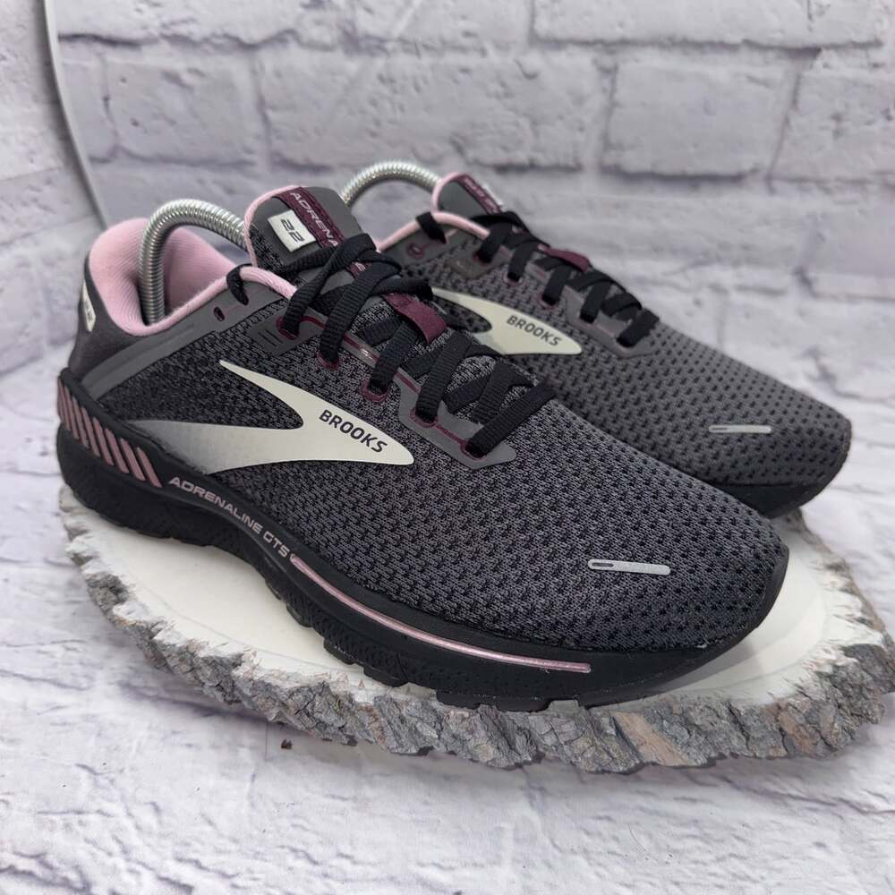 Brooks Adrenaline GTS 22 Womens 10D Wide Running Shoes Gray Pink 1203531D015